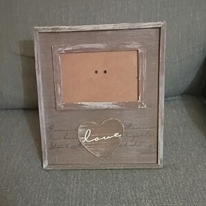 Rustic Gray 'Love' Heart Photo Frame - Gray
